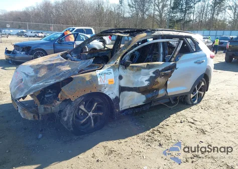 2016 Hyundai Tucson Limited z USA, uszkodzony, nr VIN KM8J33A26GU214521